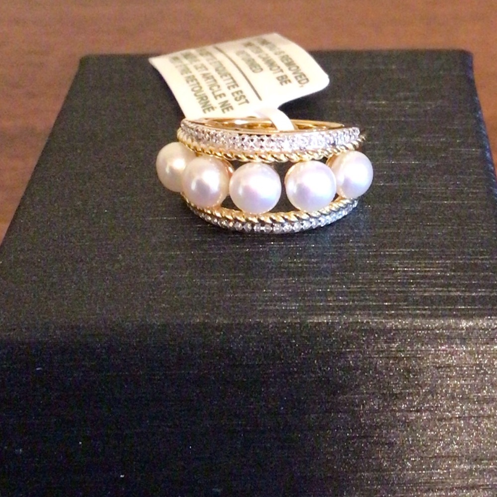 Sterling Silver Pearl Ring